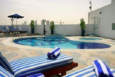 фото отеля Howard Johnson Hotel Bur Dubai