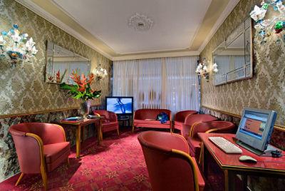 фото отеля BEST WESTERN Montecarlo