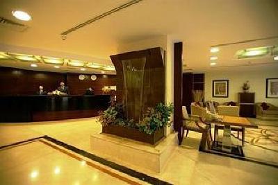 фото отеля Savoy Crest Exclusive Hotel Apartments