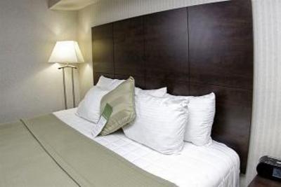 фото отеля Victoria Inn Brandon