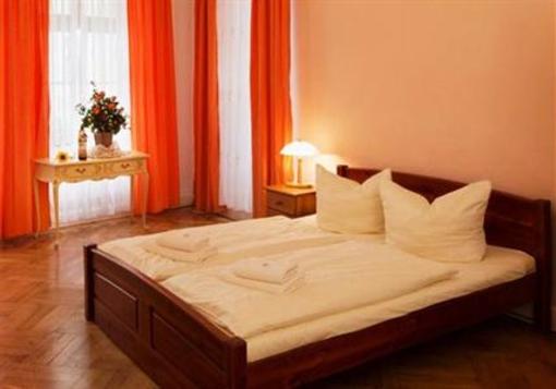 фото отеля Hotel Pension Nino