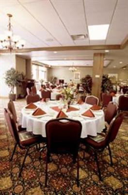 фото отеля Cornerstone Lodge at Fernie Alpine Resort