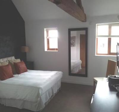 фото отеля Falcon Inn Warwick