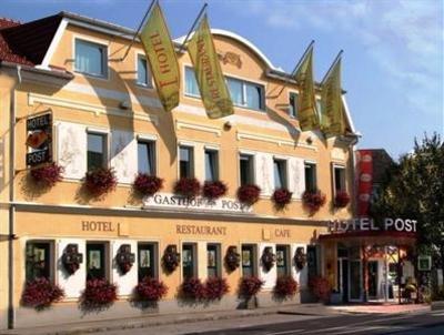 фото отеля Hotel Zur Post Sankt Valentin