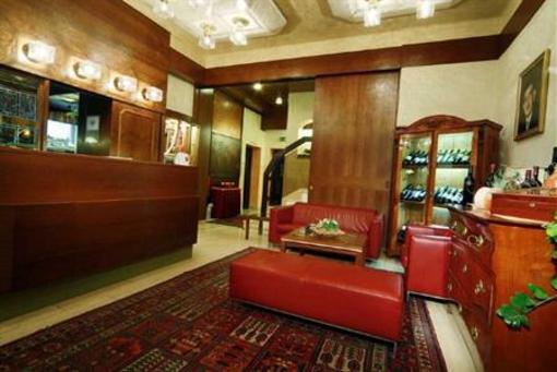 фото отеля Hotel Zur Post Sankt Valentin