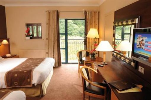 фото отеля Riverside Park Hotel Macroom