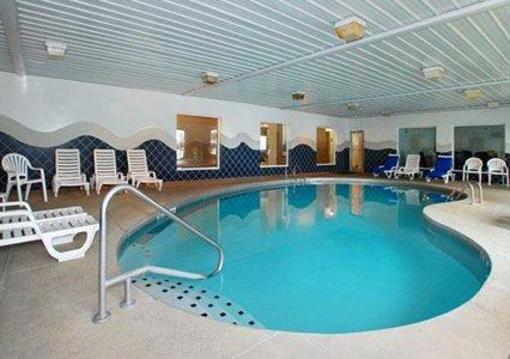 фото отеля Comfort Inn & Suites German Church Road