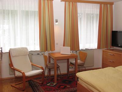 фото отеля Apartment Rohani Zell am See
