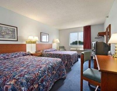 фото отеля Super 8 Motel Auburn (Indiana)