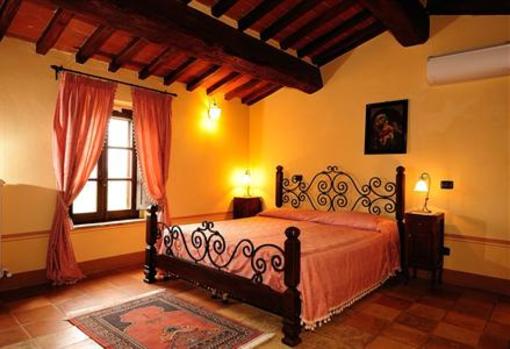 фото отеля Villa Giulia Tuoro sul Trasimeno