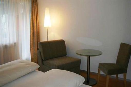 фото отеля Hotel Garni Belmont Engelberg