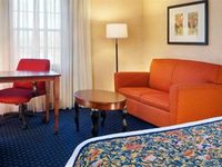 Courtyard by Marriott Tinton Falls