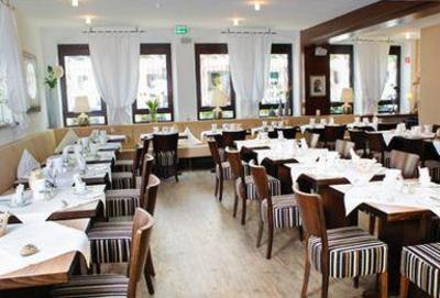 фото отеля Hotel-Restaurant-Weinkeller Pfalzer Hof