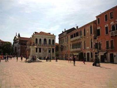 фото отеля Friendly Venice