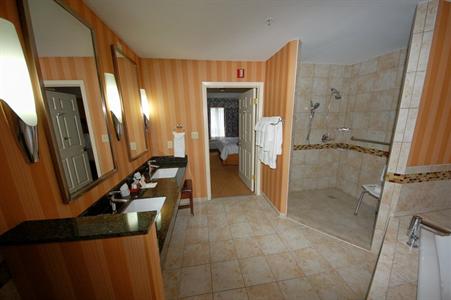 фото отеля BEST WESTERN PLUS Richmond Inn & Suites