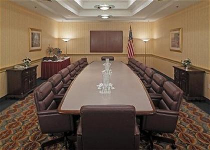 фото отеля Holiday Inn Flint
