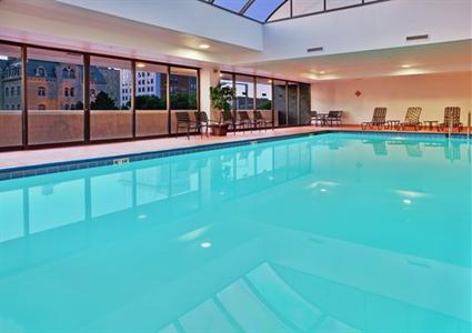 фото отеля Holiday Inn Lincoln - Downtown