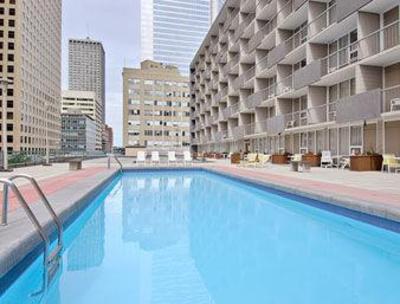 фото отеля Ramada Hotel Downtown