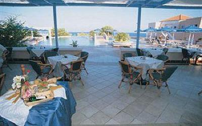 фото отеля Mitsis Rhodos Village Beach Hotel