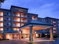 Courtyard by Marriott Cleveland Airport/South