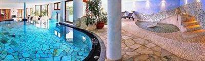 фото отеля Hotel Taubers Unterwirt