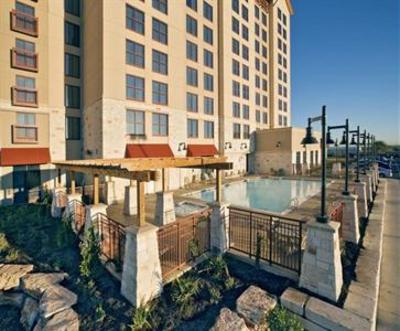 фото отеля Embassy Suites San Marcos