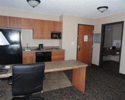 фото отеля Canby Inn & Suites