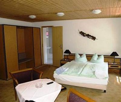 фото отеля Landhotel Zur guten Quelle