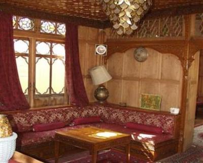фото отеля Alif Laila Group of Houseboats