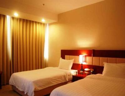 фото отеля Tonghua Eastern Holiday Hotel