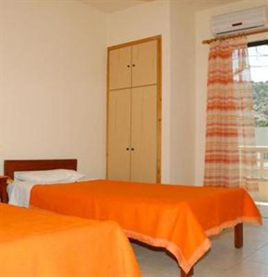 фото отеля Semeli Apartments