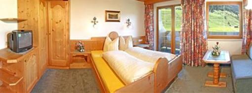 фото отеля Ausserwieserhof Apartments Neustift im Stubaital