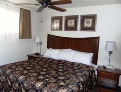 фото отеля Days Inn & Suites Del Rio