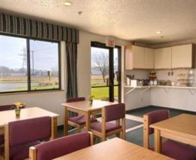 фото отеля Travelodge Hudsonville