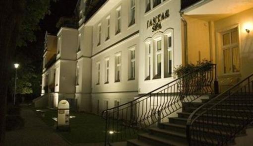 фото отеля Sanatorium Uzdrowiskowe Jantar Hotel Kolobrzeg