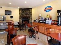 Royal Coachman Inn & Suites