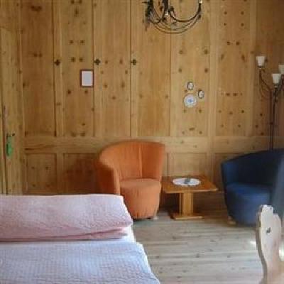 фото отеля Hotel Traube Scuol