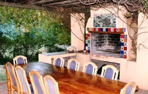 фото отеля Keisie Cottages Montagu