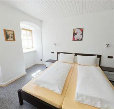 фото отеля Hotel-Weinhaus Heinrich Haupt