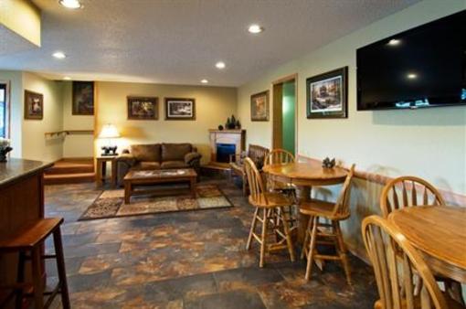 фото отеля Americas Best Value Inn & Suites International Falls