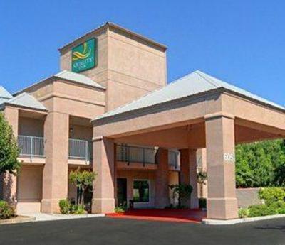 фото отеля Quality Inn State University Fresno (California)