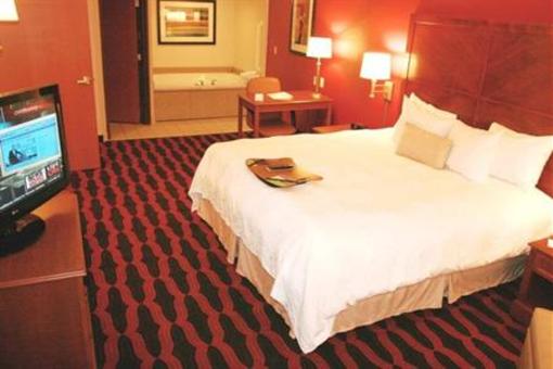 фото отеля Hampton Inn & Suites East Lansing Okemos