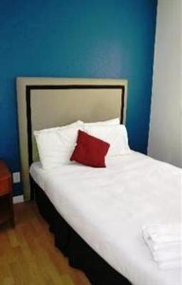 фото отеля Alpine Inn & Suites