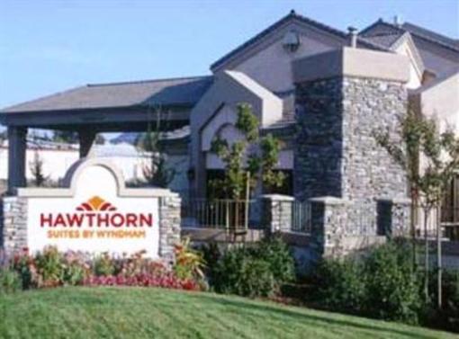 фото отеля Hawthorn Suites by Wyndham Napa Valley