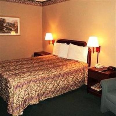 фото отеля Continental Inn Charlotte (North Carolina)