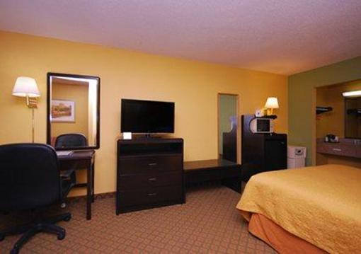 фото отеля Quality Inn Orlando Airport