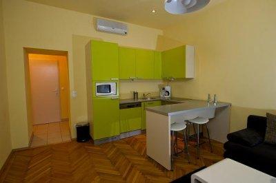фото отеля Debo Apartments Schonbrunner Strasse