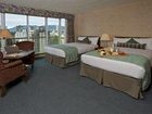 фото отеля Coast Plaza Hotel & Suites