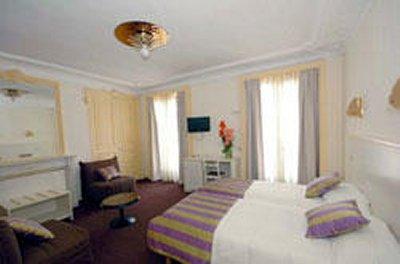фото отеля Hotel la Boetie