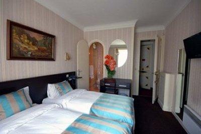 фото отеля Hotel la Boetie